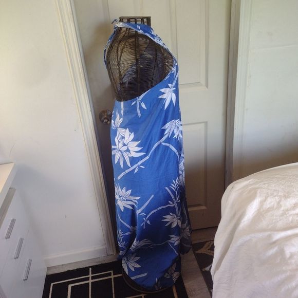 Tropical blue and white tropical palm leaf print wrap skirt one size fits all - Picture 2 of 13